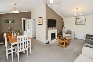 HOMESTEAD LAKE- click for photo gallery